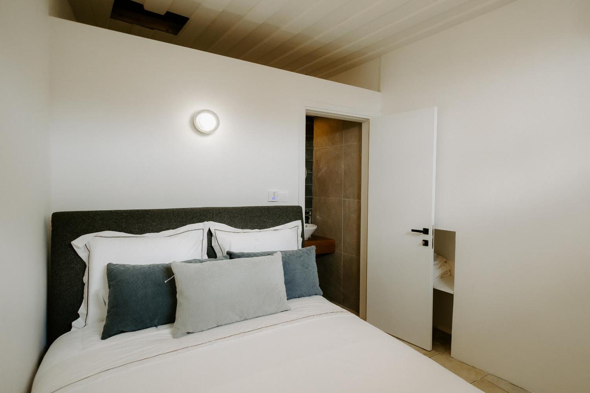 Smaragda'S Guest Rooms 利马索尔 外观 照片